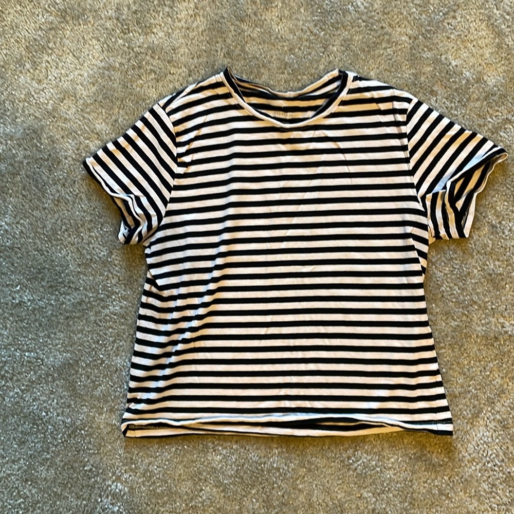 Everlane Boxy Tee